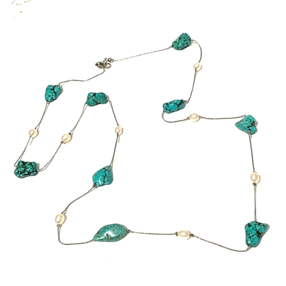 VINTAGE FAUX TURQUOISE NUGGET IVORY PEARL SILVER-TONE 34" NECKLACE